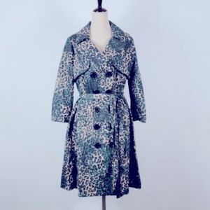 VERTIGO PARIS rain jacket trench coat leopard print
Sz M